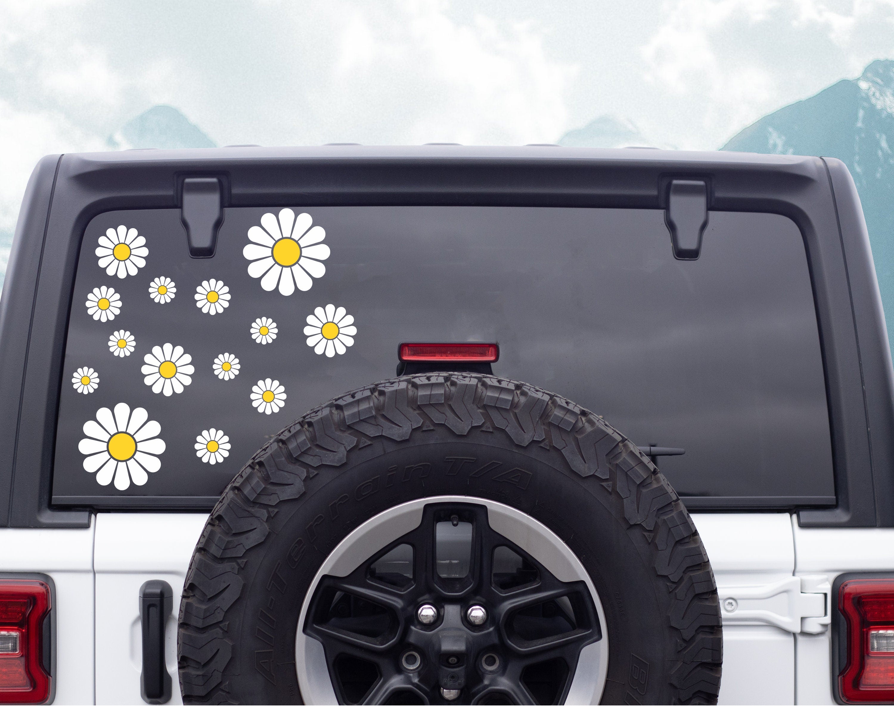 Daisy Decal Set of 14, Flower Decals for Cars, Pack of 14 Daisy Decals, Flower Car Decal, Hippie Flower Stickers. Daisy Waterbottle Stickers